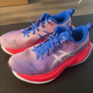 Asics Superblast size 8 mens